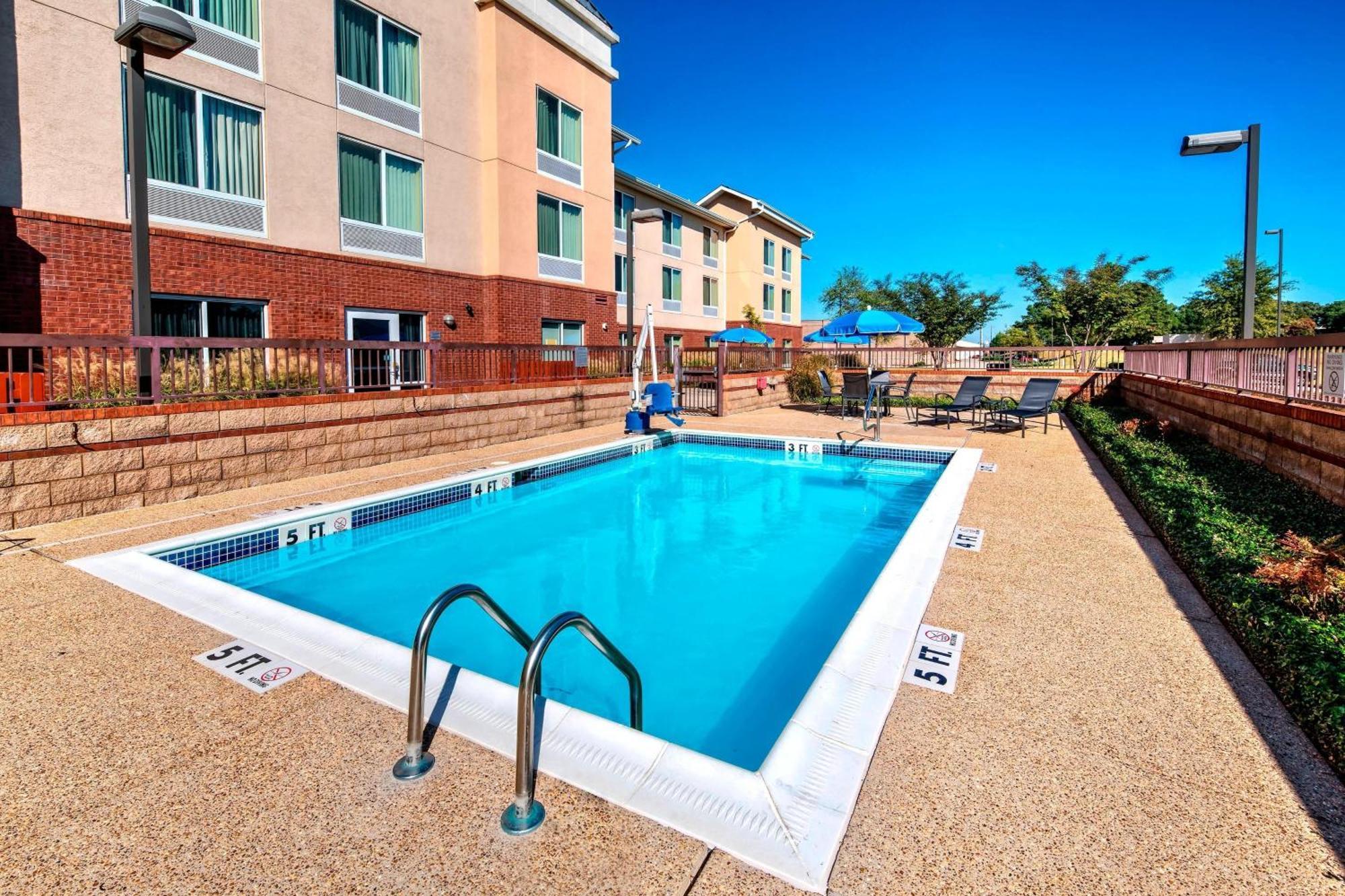Fairfield Inn & Suites Memphis Олив Бранч Екстериор снимка