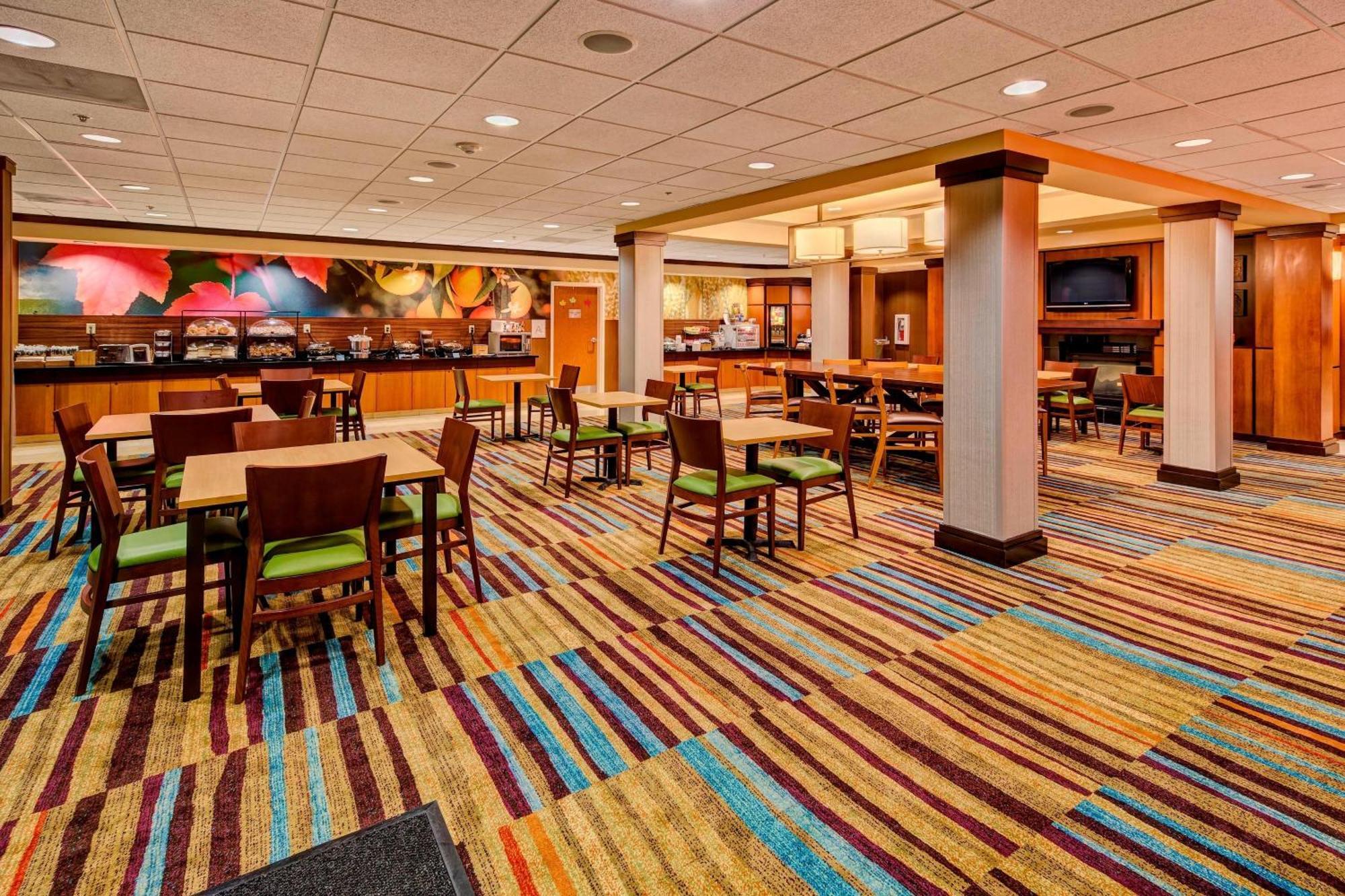 Fairfield Inn & Suites Memphis Олив Бранч Екстериор снимка